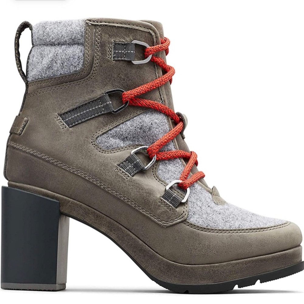SOREL BLAKE LACE BOOTIE